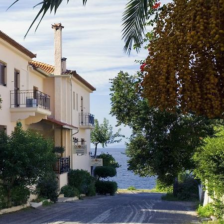 Anniska Hotel Kardhamili Buitenkant foto