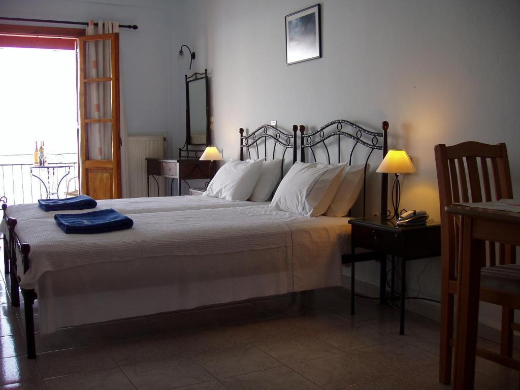 Anniska Hotel Kardhamili Kamer foto
